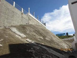 LEVANTAMIENTO DE TALUD FRACC. LUMERIA - imagen 2